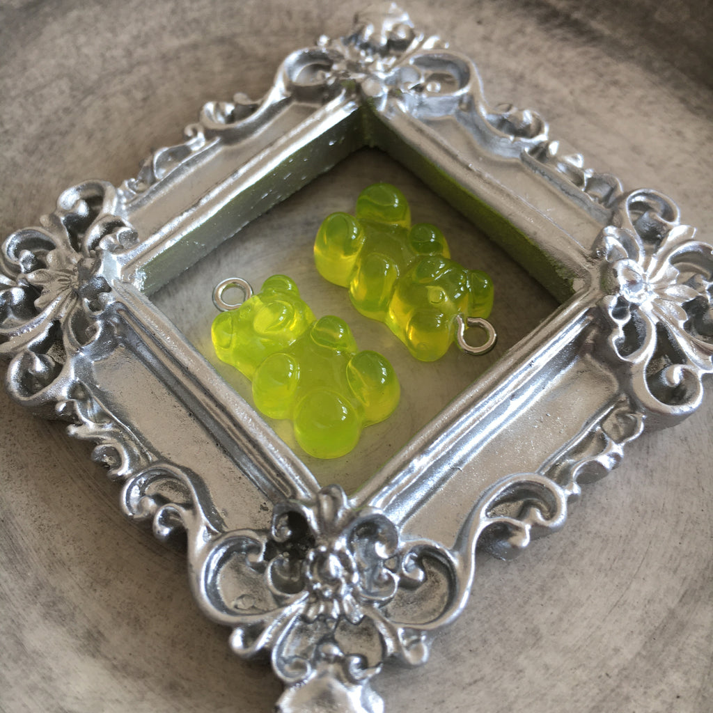 Godisnallar Berlocker 21x7mm Resin Limegrön, 2st