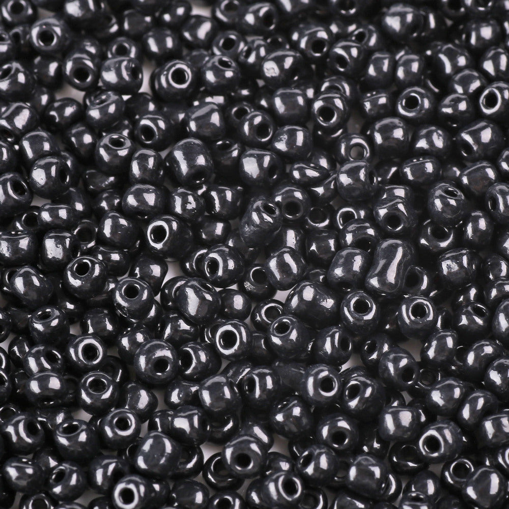 Seed beads 2mm, 3mm eller 4mm Svart, 30 gram