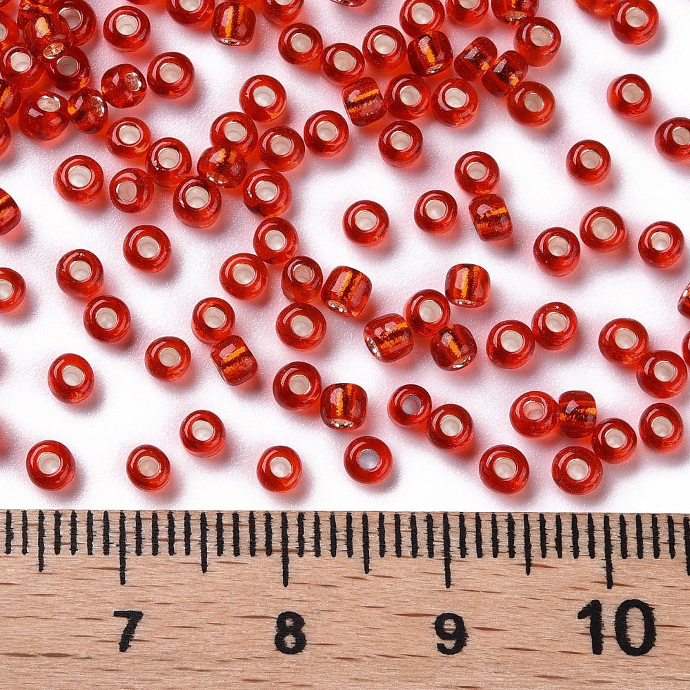 Seed Beads 3mm Transparent Röd med silverfordrad insida, 30 gram (ca 900st)