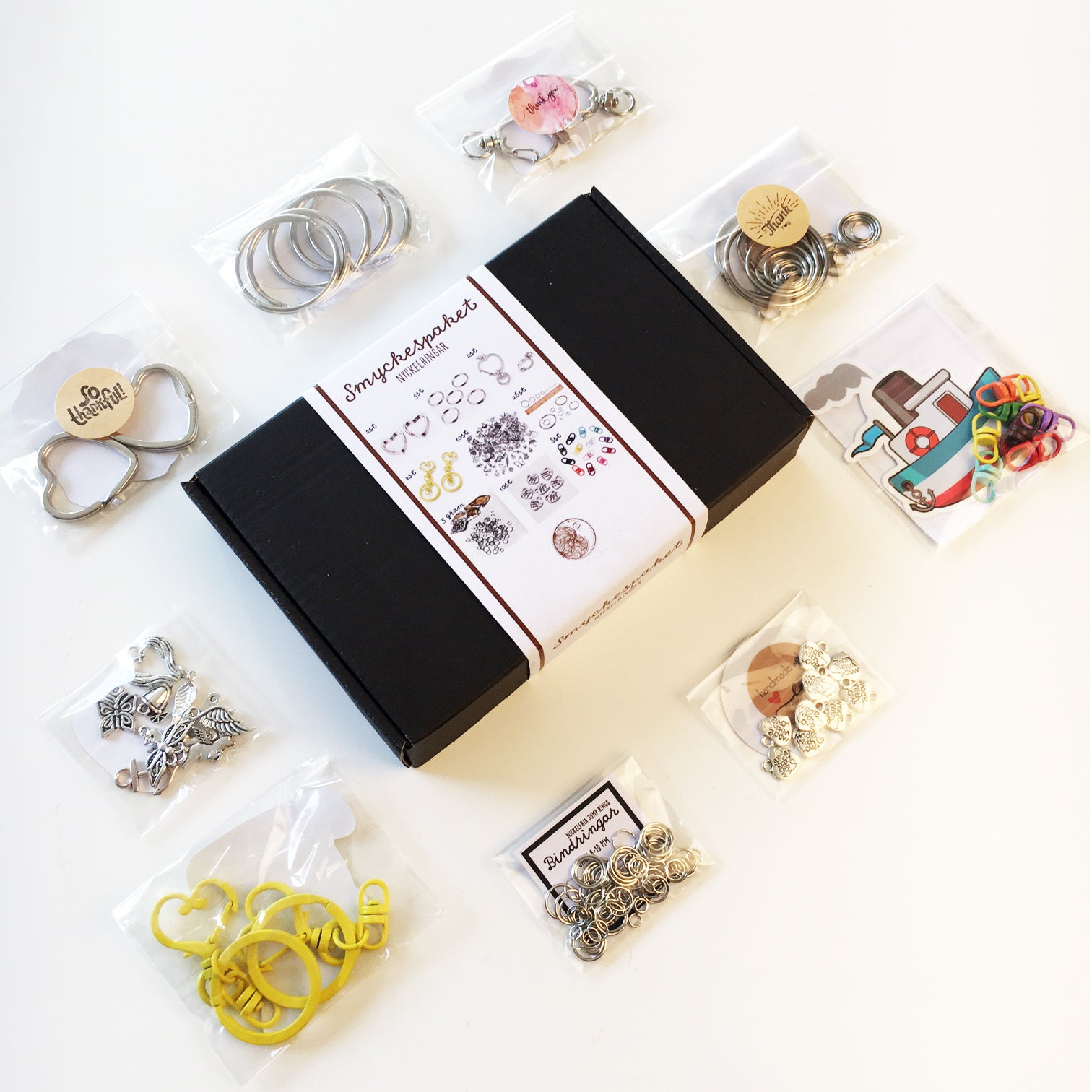 SMYCKESPAKET Nyckelrings-tillverkning, ca 135 delar