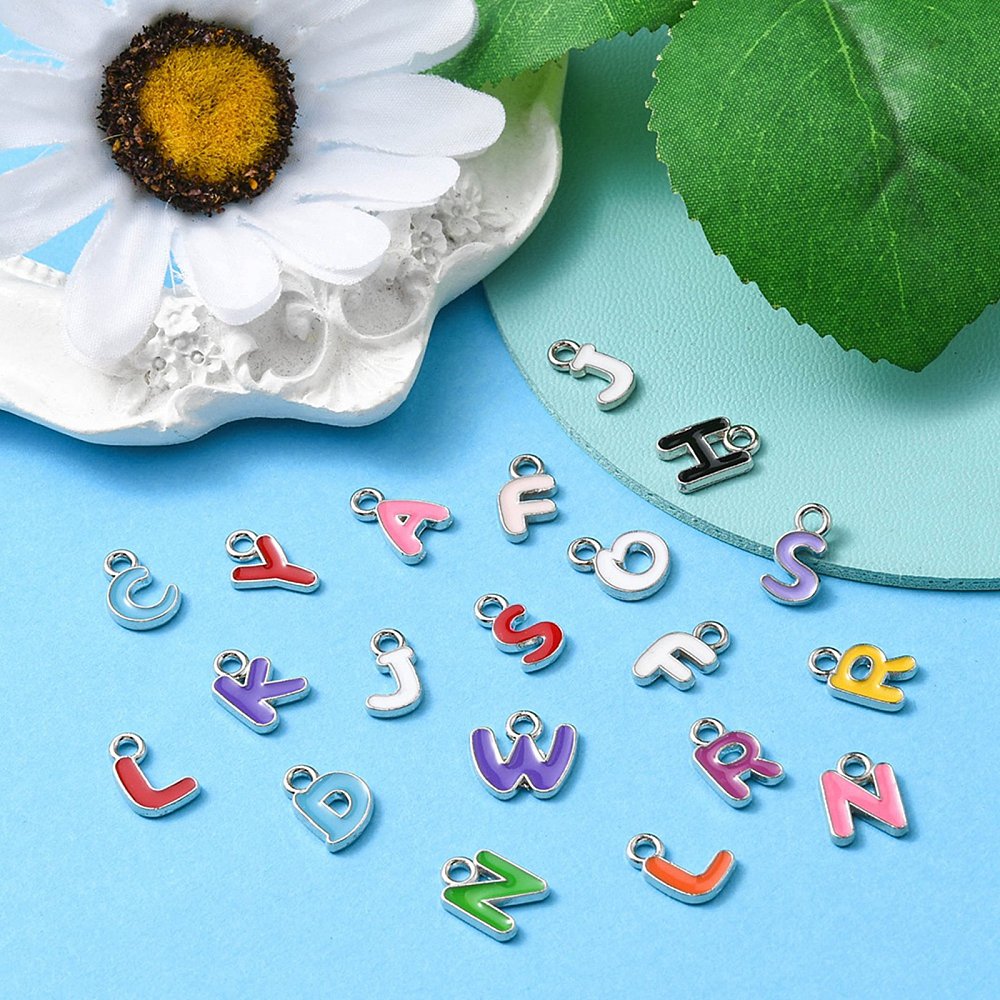 Färgglada Bokstavsberlocker i Mixade färger, 20-pack