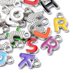 Färgglada Bokstavsberlocker i Mixade färger, 20-pack