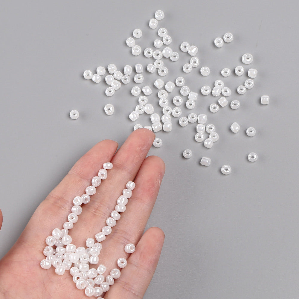 Seed Beads 4mm Ceylon Vit, 30 gram (ca350st)