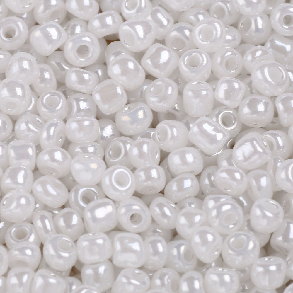 Seed Beads 4mm Ceylon Vit, 30 gram (ca350st)