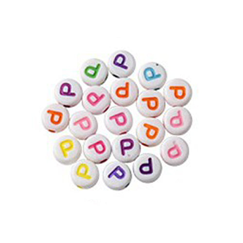Bokstavspärlor A-Z Vita 7x4mm med Färglada tryck och horisontellt hål, säljes per bokstav i 20-pack