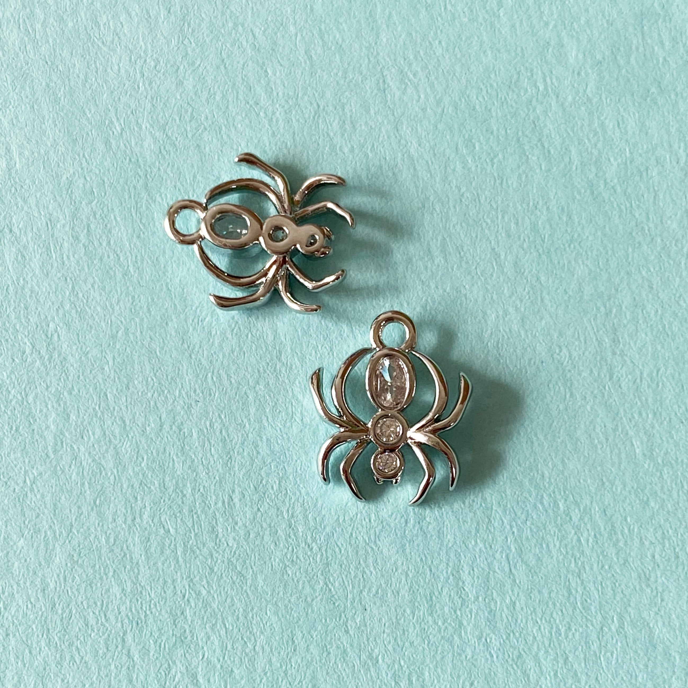Berlock Spindel i mässing med Cubic Zirconia och Äkta Platinapläterad, 1 st