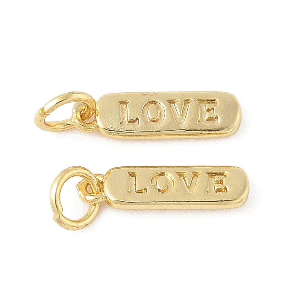 Mässingsberlock med bindring 4x14mm och text Love på båda sidor 18K guldpläterad, 1 st