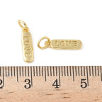 Mässingsberlock med bindring 4x14mm och text Love på båda sidor 18K guldpläterad, 1 st