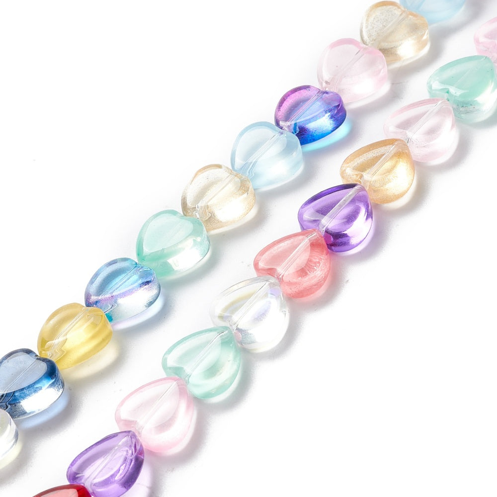 Glaspärlor hjärtformade ca 10mm transparent färgmix, 1 sträng (33cm)