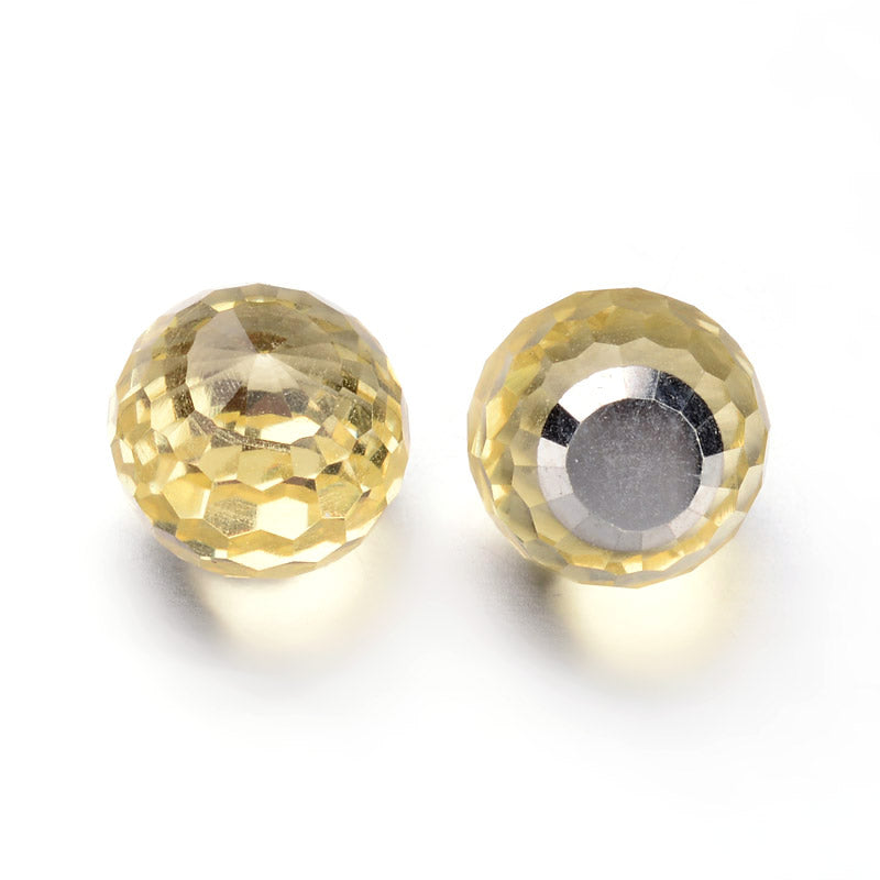 Cabochons Rund Facetterad 10mm med 4mm bricka Ljusgula, 2st