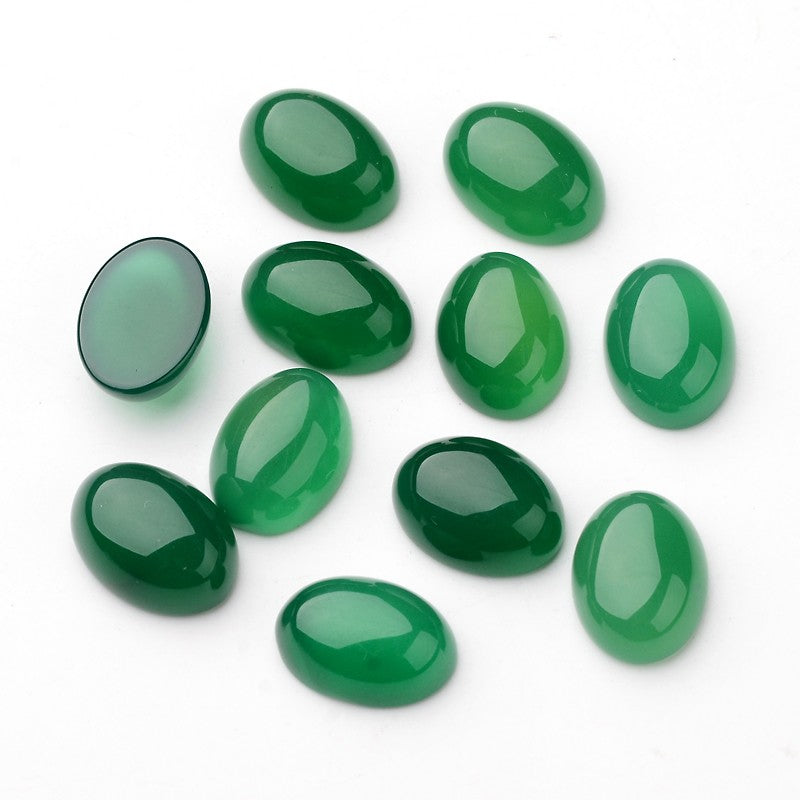 Jade Oval 10x14x4mm Flatback Cabochon Ädelsten, 1st