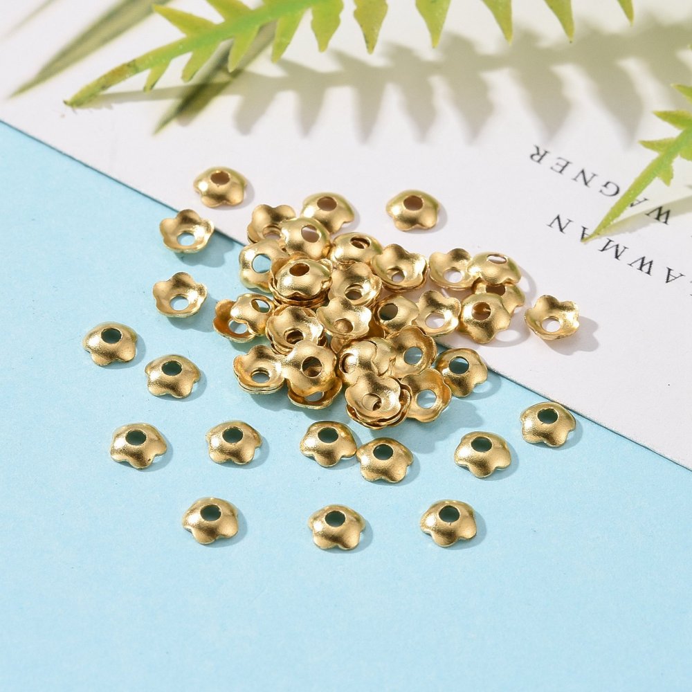 Pärlhattar 4mm i mässing Gyllene, 50-pack