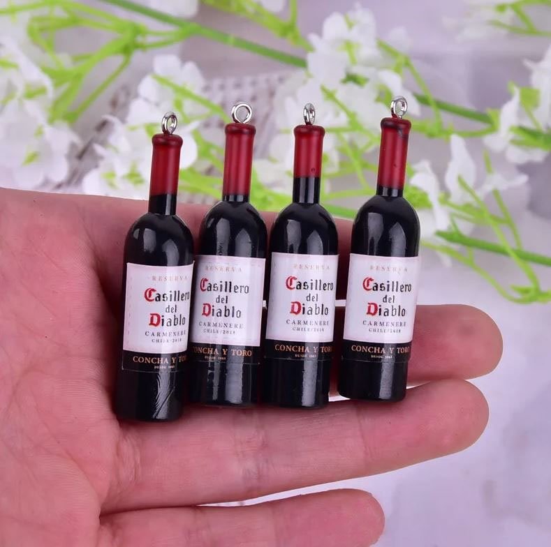 Vinflaska Casillero del Diablo Berlock Resin 12x52mm, 1st